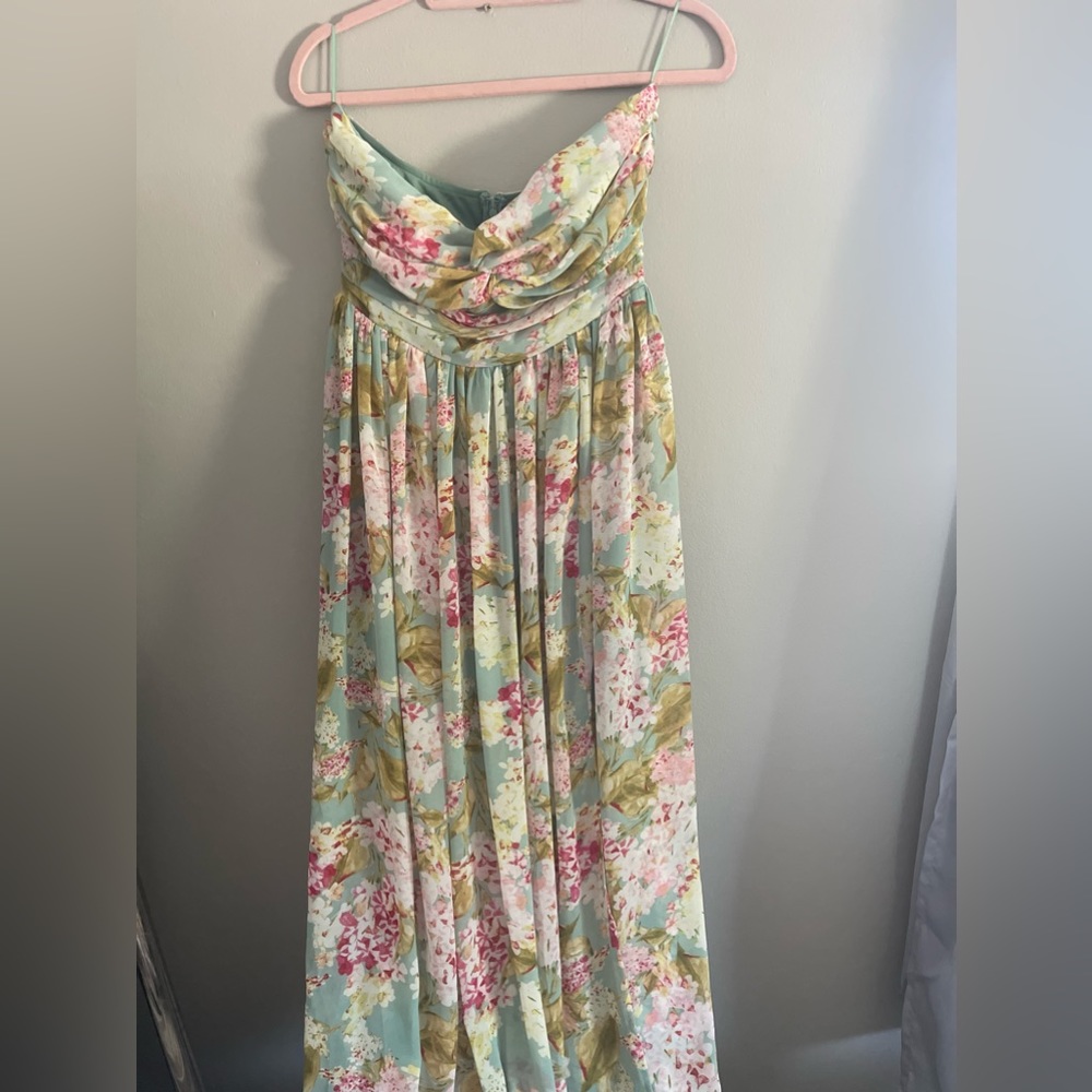 BNWT, Fashion Nova floral maxi dress size medium - Picture 6 of 6